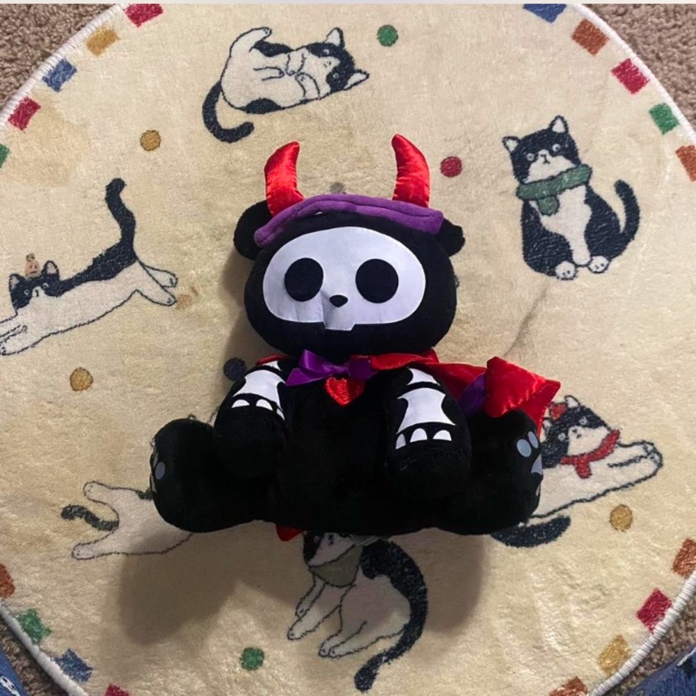 early 2000s skelanimal